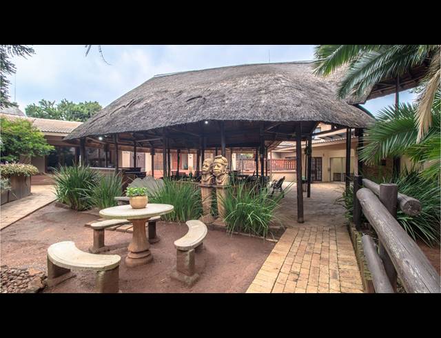 1,500M² BED & BREAKFAST FOR SALE IN ORIEL